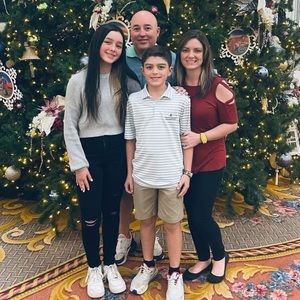 Meet your Posher, Cynthia